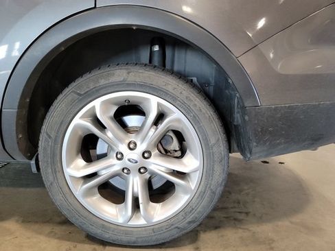 Used 2014 Ford Explorer Limited AWD/4WD image 14
