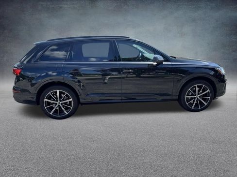 Used 2024 Audi Q7 3.0T Premium Plus AWD/4WD image 14