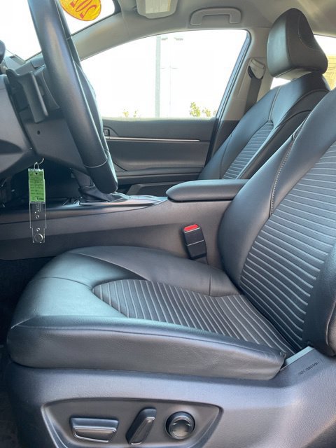 Used 2024 Toyota Camry SE FWD image 13