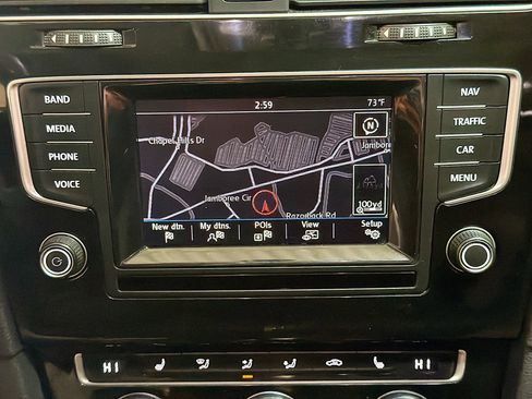 Used 2015 Volkswagen Golf TDI SEL image 21