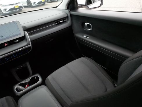 Used 2024 Hyundai Ioniq 5 SEL AWD/4WD image 13
