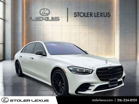 Used 2022 Mercedes-Benz S 580 4MATIC Sedan image 1