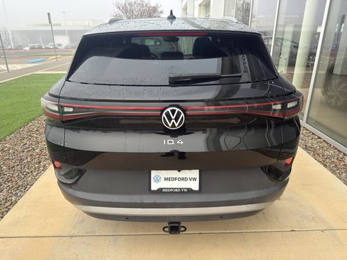 Used 2021 Volkswagen ID.4 Pro S w/ Gradient Package image 5