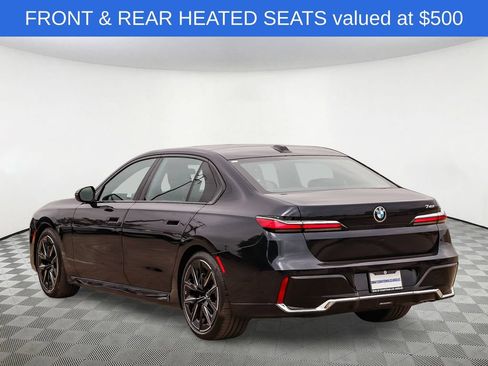 Used 2023 BMW 740i RWD image 7