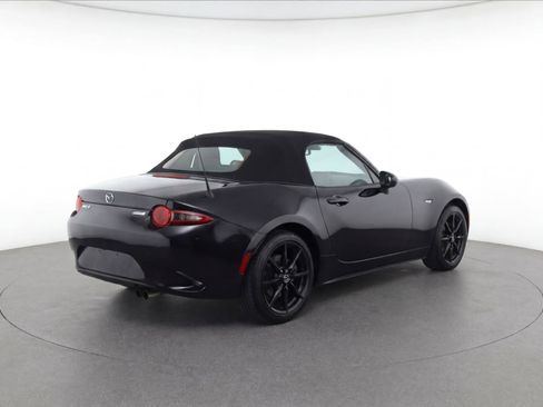 Used 2024 MAZDA MX-5 Miata Sport RWD image 4