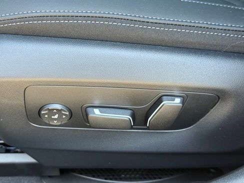 New 2026 BMW 530i w/ Premium Package RWD image 17