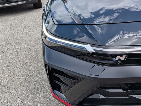 New 2026 Hyundai Elantra N FWD image 10