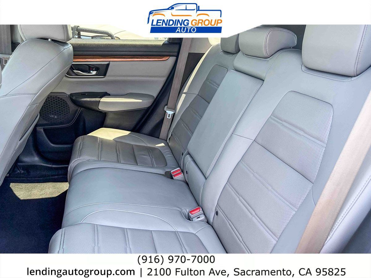 Used 2020 Honda CR-V Touring image 18