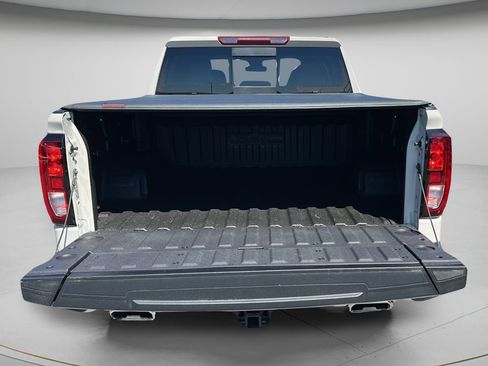 Used 2026 GMC Sierra 1500 SLE w/ X31 Off-Road Package AWD/4WD image 19