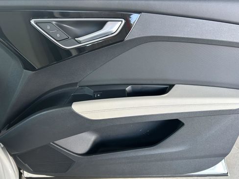 Certified 2023 Audi Q4 e-tron Prestige w/ 20" Wheel Package image 26