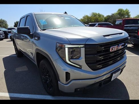 Used 2024 GMC Sierra 1500 Elevation AWD/4WD image 2