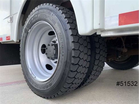 Used 2012 Ford F550 2WD Regular Cab Super Duty w/ PWR Equipment Group image 23