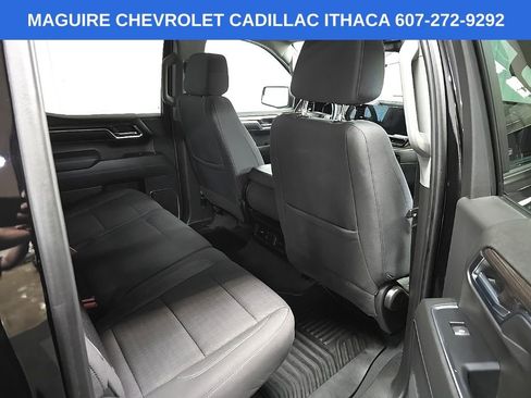 Used 2023 Chevrolet Silverado 1500 RST w/ Z71 Off-Road Package AWD/4WD image 17