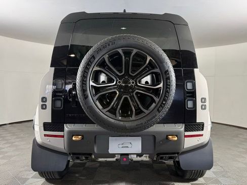 New 2026 Land Rover Defender 110 OCTA AWD/4WD image 7