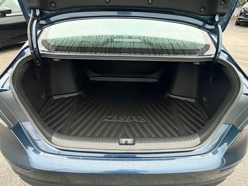 New 2025 Honda Accord SE image 21