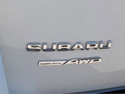 Used 2023 Subaru Crosstrek 2.0i Premium image 10