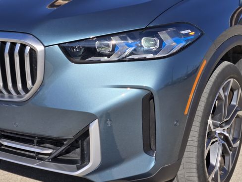 Used 2024 BMW X5 xDrive40i w/ Premium Package image 14