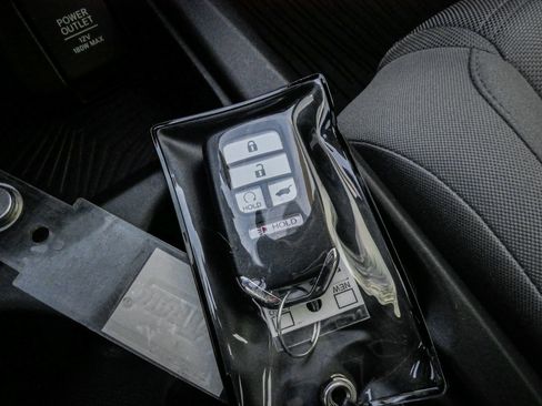 Used 2019 Honda CR-V EX image 35