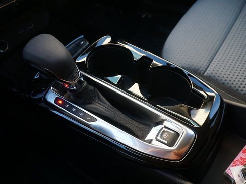 New 2026 Chevrolet Trax LT w/ Driver Confidence Package image 16