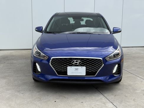 Used 2020 Hyundai Elantra GT w/ Style Package 02 FWD image 3