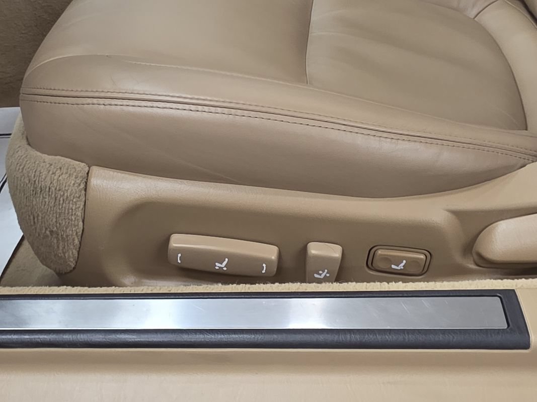 Used 2006 Lexus SC 430 Convertible RWD image 44