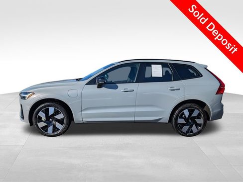 Used 2024 Volvo XC60 T8 Plus w/ Protection Package Premier image 2
