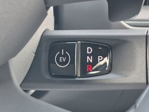 New 2026 Kia EV9 Land AWD/4WD image 24