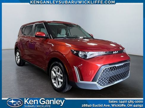 Used 2024 Kia Soul LX w/ Option Group 015 FWD image 7