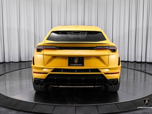 Used 2023 Lamborghini Urus S image 15