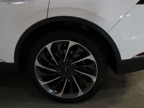 New 2026 Lincoln Aviator Reserve AWD/4WD image 56
