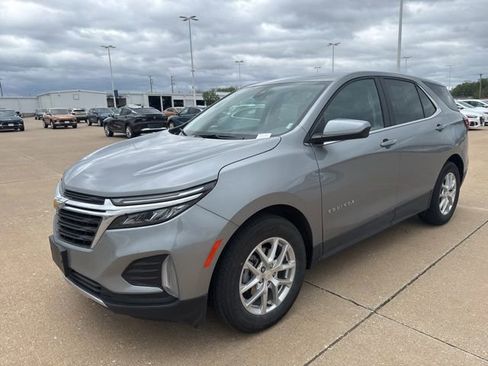 Used 2024 Chevrolet Equinox LT image 7