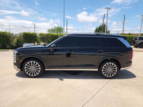 Used 2026 Hyundai Palisade Calligraphy FWD image 8