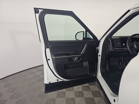 Used 2023 Rivian R1T Adventure image 17