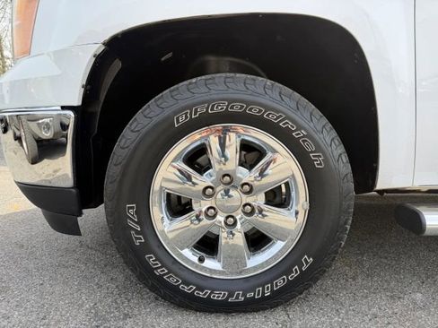 Used 2013 GMC Sierra 1500 SLT w/ SLT Convenience Package AWD/4WD image 13