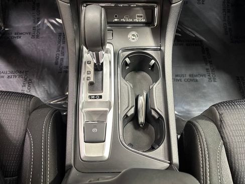 Used 2025 Subaru Ascent Premium AWD/4WD image 23