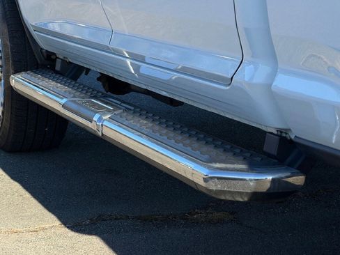 Used 2024 RAM 2500 Big Horn image 29