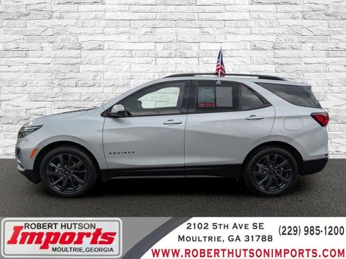 Used 2022 Chevrolet Equinox RS w/ RS Leather Package FWD image 1