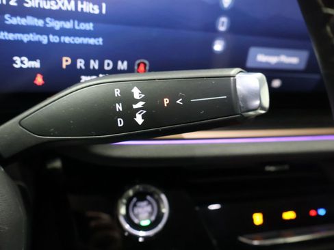 Used 2025 Buick Envision Sport Touring image 37