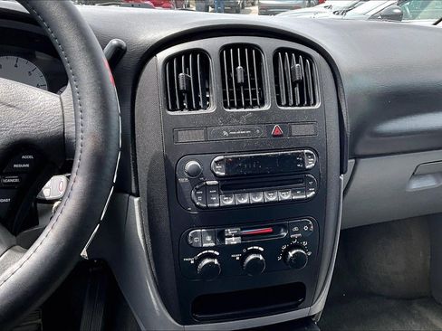 Used 2006 Dodge Grand Caravan SE w/ Popular Equipment Group I FWD image 6