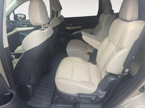 Used 2019 Subaru Ascent Premium AWD/4WD image 22