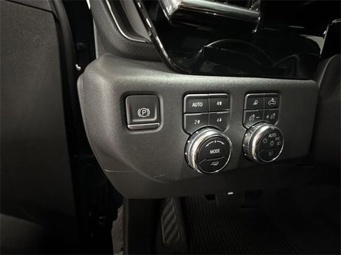Used 2023 GMC Sierra 1500 SLT w/ SLT Premium Plus Package image 51