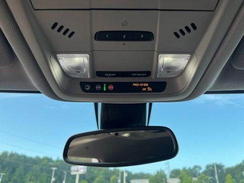 New 2026 Chevrolet Blazer LT w/ Convenience Package FWD image 27