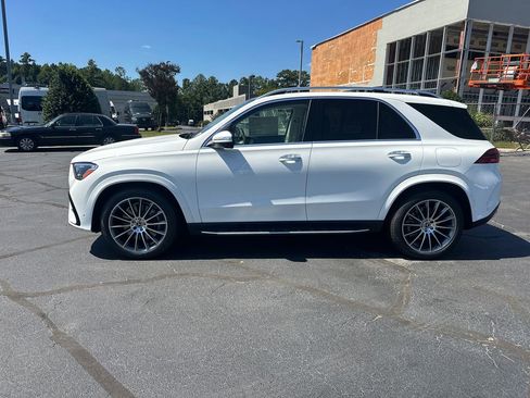 Used 2026 Mercedes-Benz GLE 450e 4MATIC image 5