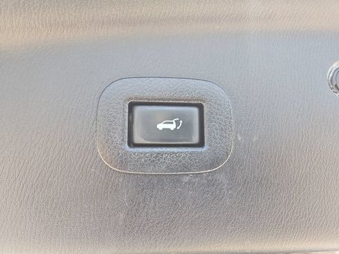 Used 2017 INFINITI QX80 2WD w/ Driver Assistance Package image 10