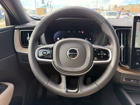 New 2026 Volvo XC60 B5 Plus w/ Protection Package Premier image 11