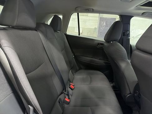 Certified 2023 Toyota Corolla Cross LE image 29