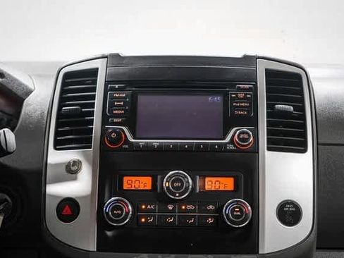 Used 2017 Nissan Frontier SV w/ SV Value Truck Package image 13