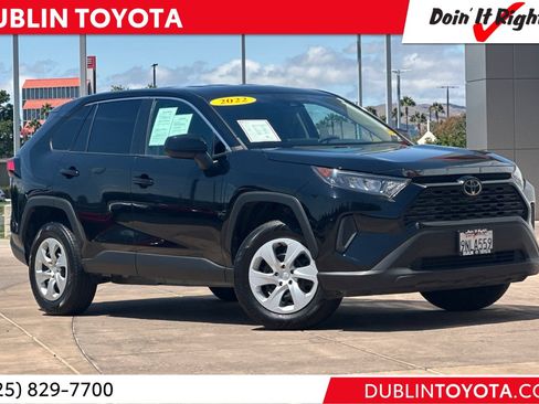 Certified 2022 Toyota RAV4 LE FWD image 1