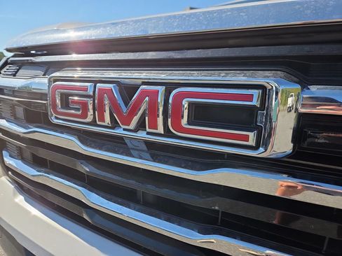 Used 2025 GMC Terrain Elevation FWD image 20
