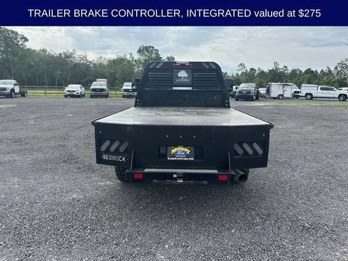 Used 2024 GMC Sierra 3500 Pro AWD/4WD image 4